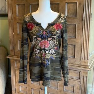 Camouflage embroidered tunic
